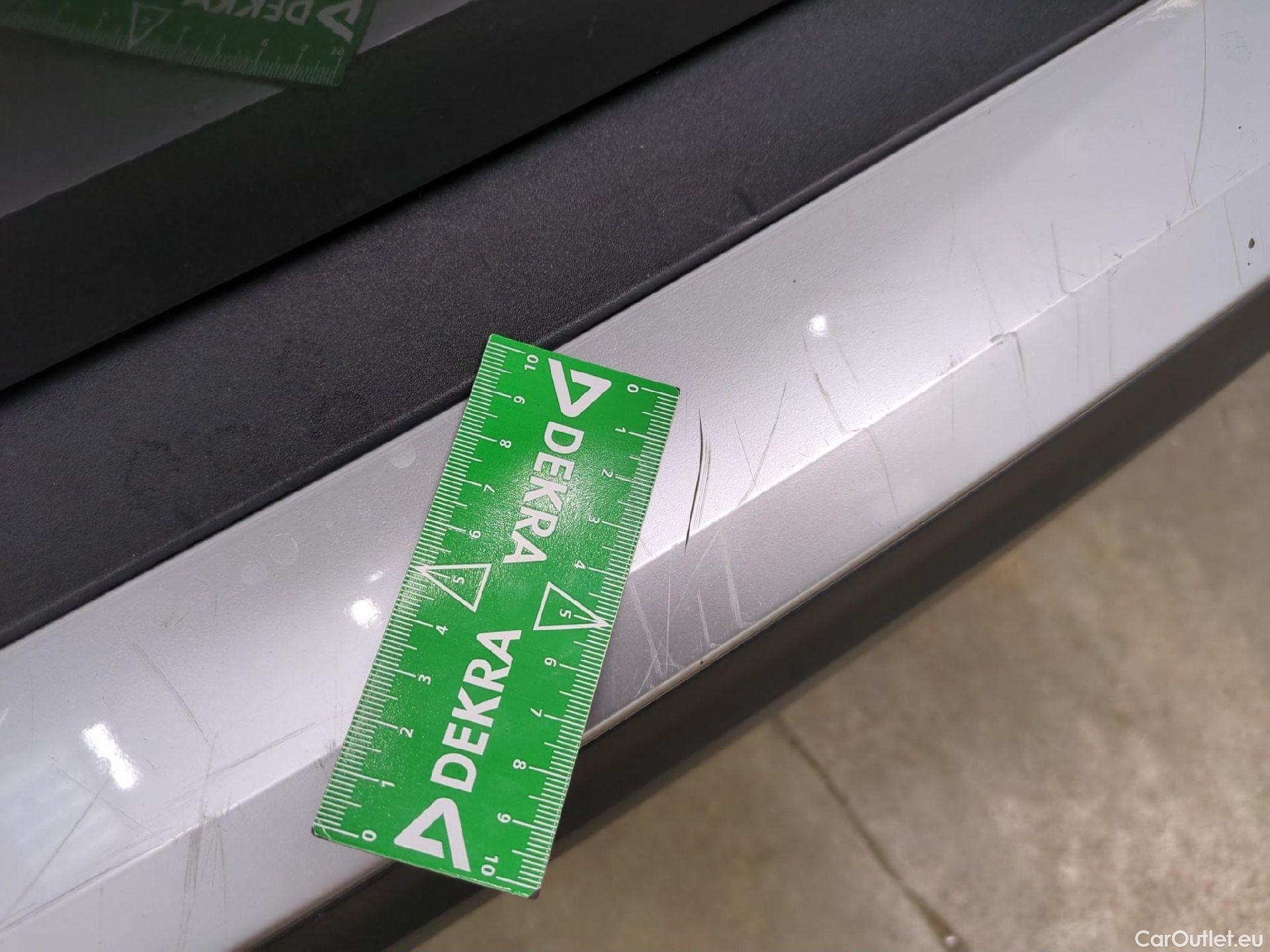  Peugeot  2008  Allure Business 1.5 HDi 130CV BVA8 E6d #63