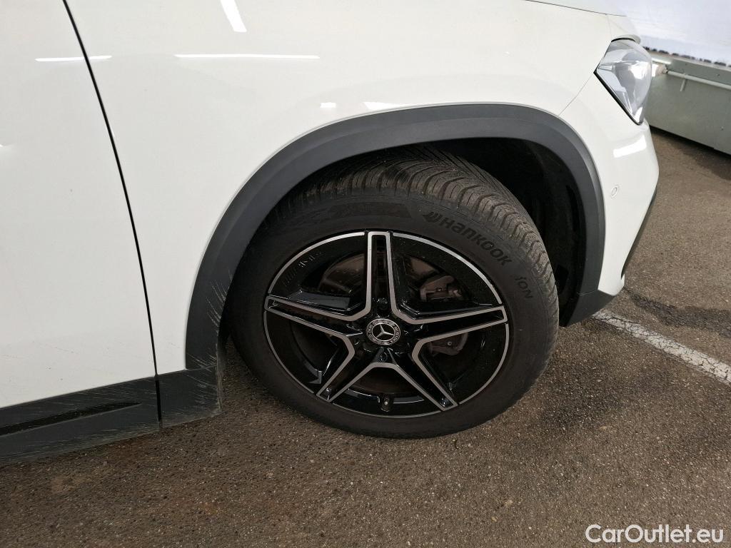  Mercedes  GLA MERCEDES-BENZ  / 2020 / 5P / SUV 2.0  200 D AMG LINE DCT #42