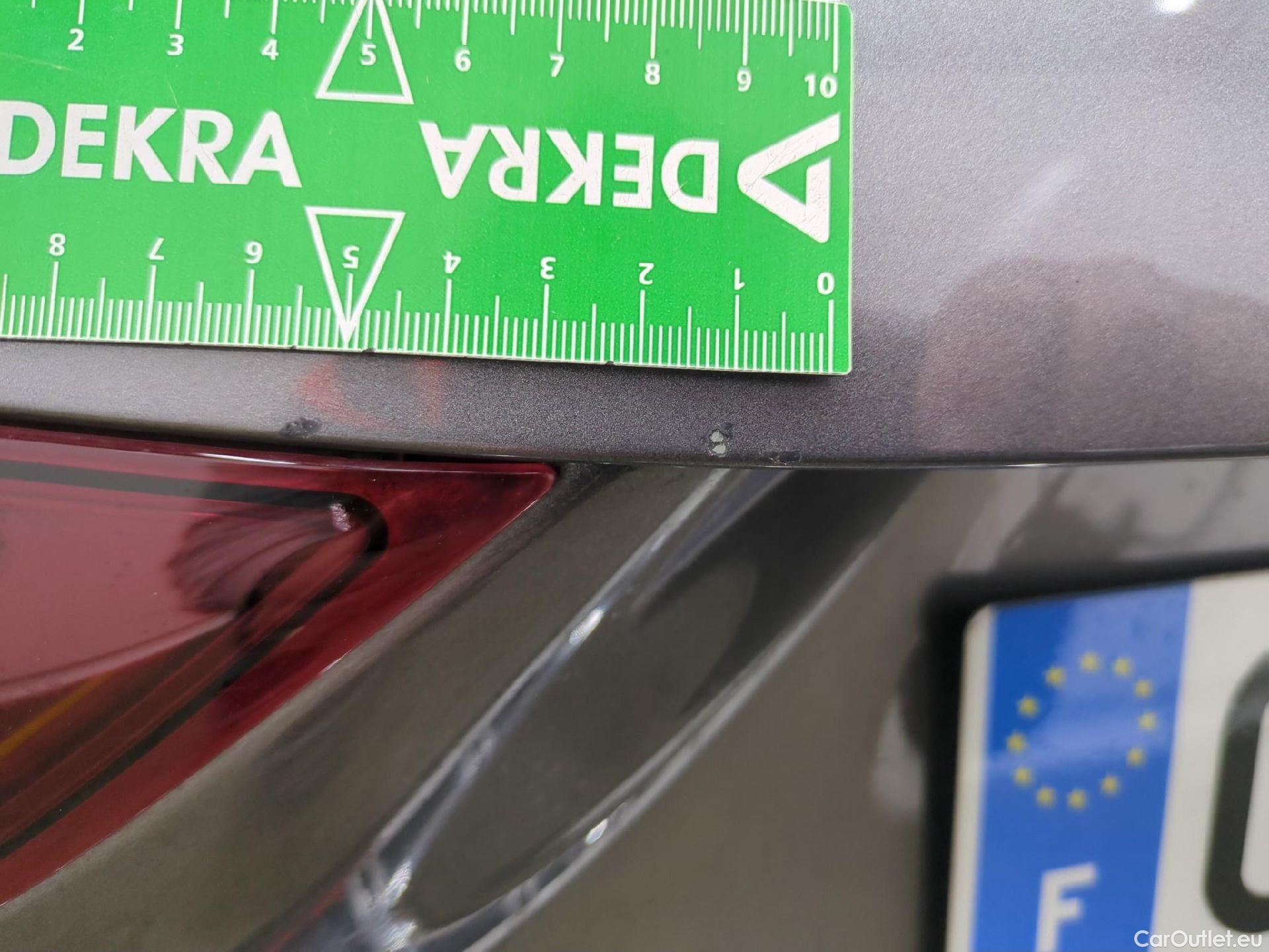  Mercedes  GLA MERCEDES-BENZ  / 2020 / 5P / SUV 2.0  200 D BUSINESS LINE DCT #36