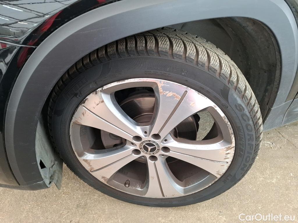  Mercedes  GLB MERCEDES-BENZ  / 2019 / 5P / SUV  200 d Business Line #43