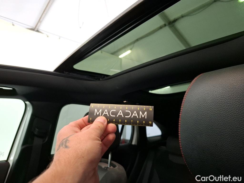  Mercedes  GLA MERCEDES-BENZ  / 2020 / 5P / SUV 2.0  200 D AMG LINE DCT #36