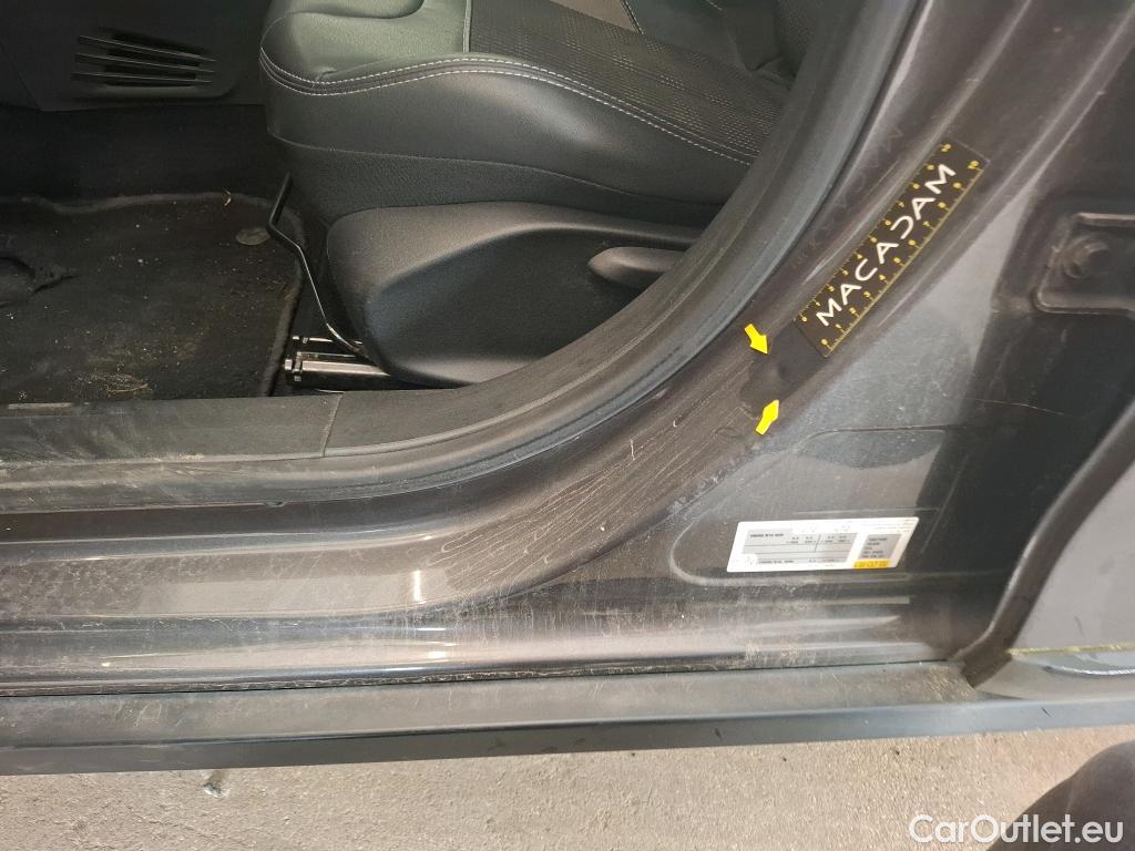  Peugeot  2008  Allure Business 1.5 HDi 120CV BVA6 E6dT #7