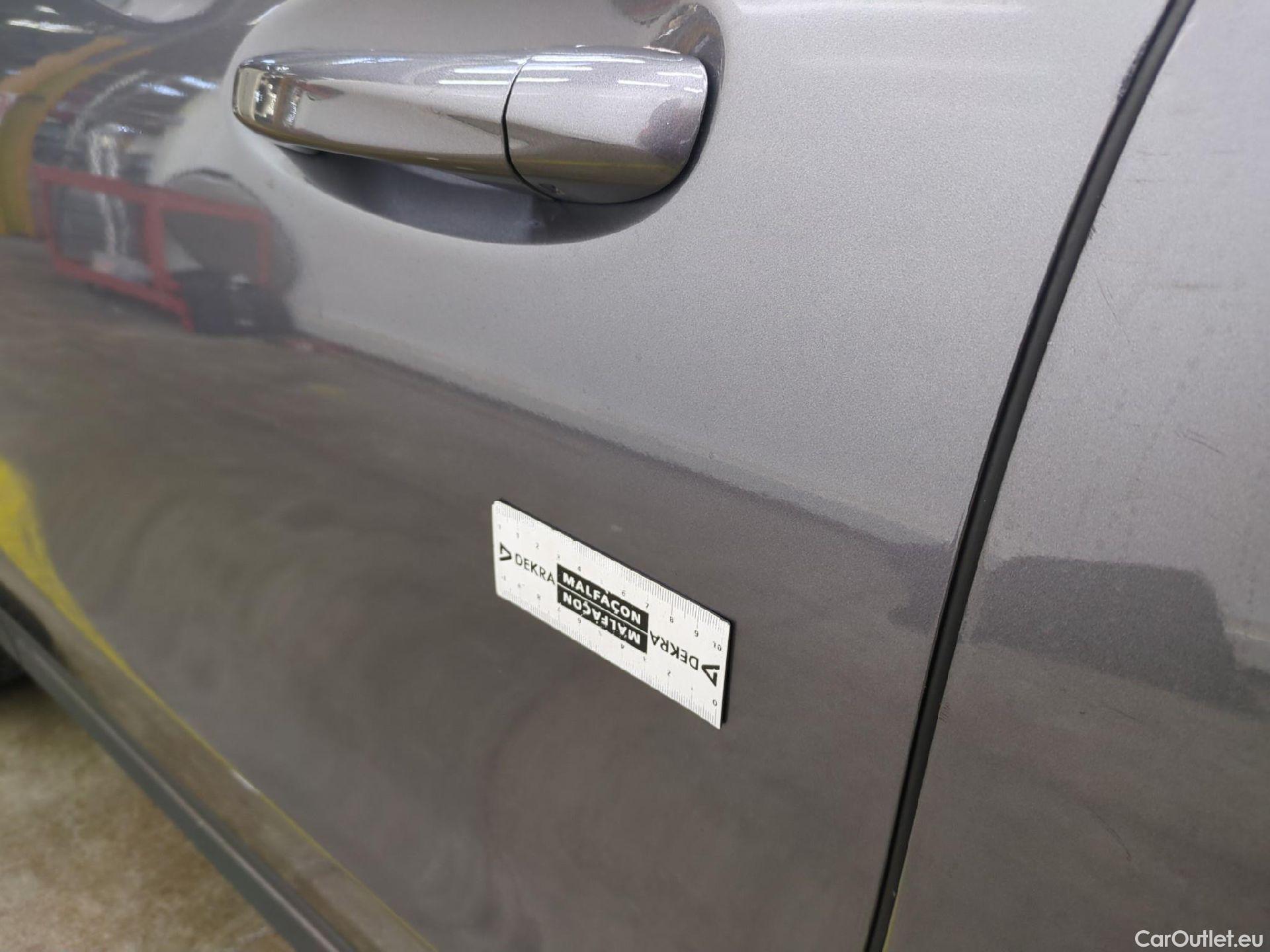  Mercedes  GLA MERCEDES-BENZ  / 2020 / 5P / SUV 2.0  200 D BUSINESS LINE DCT #26