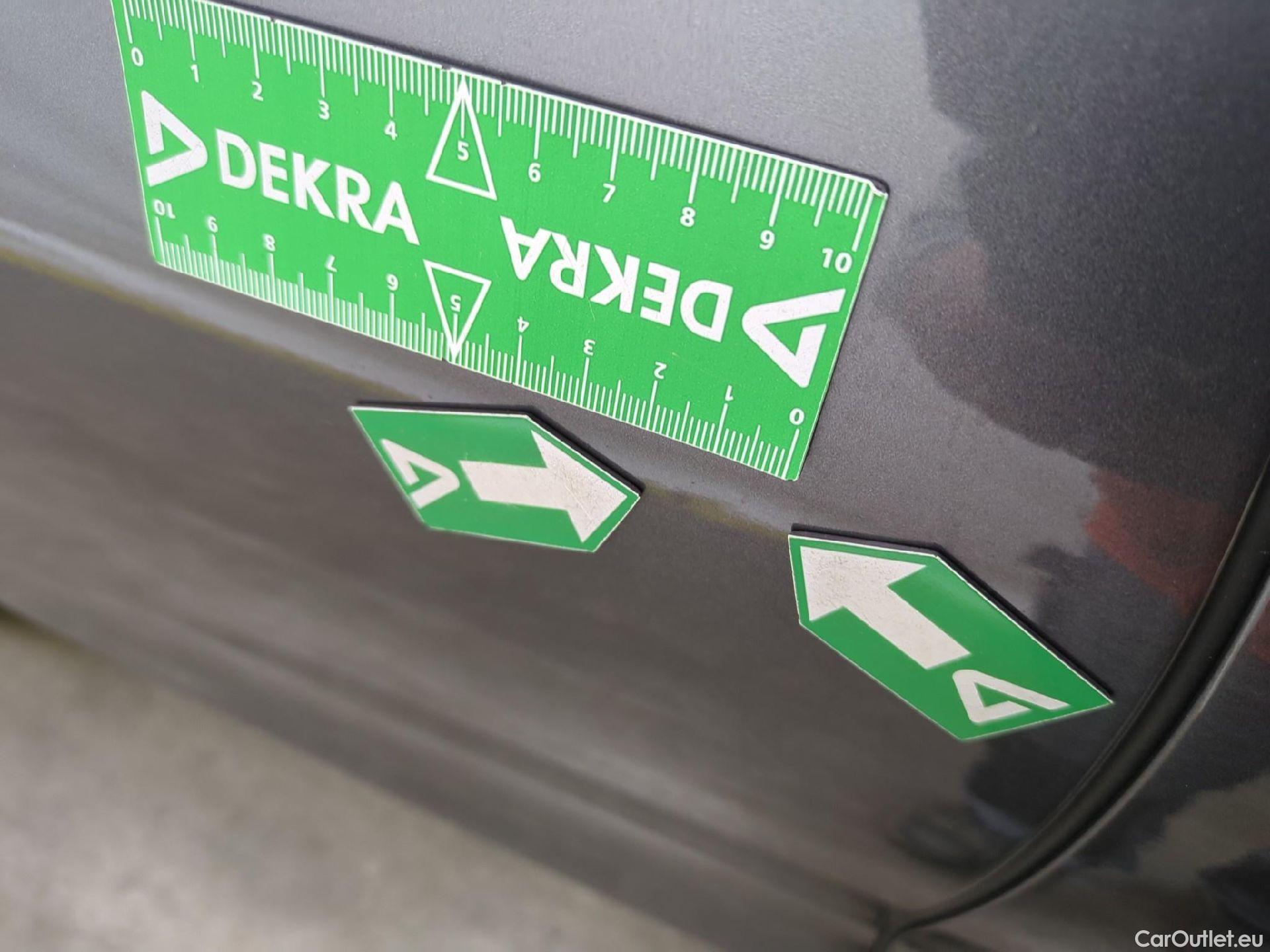  Mercedes  GLA MERCEDES-BENZ  / 2020 / 5P / SUV 2.0  200 D BUSINESS LINE DCT #39