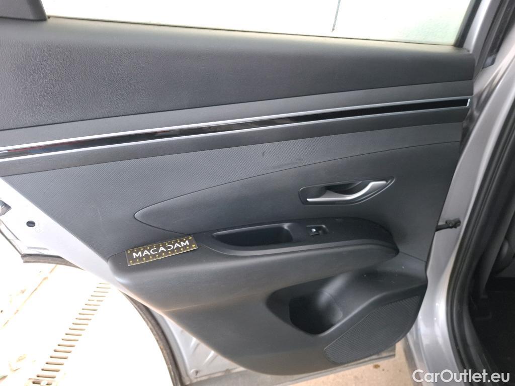  Hyundai  Tucson  Business Hybrid 2WD 1.6 T-GDI 230CV BVA6 E6d #22