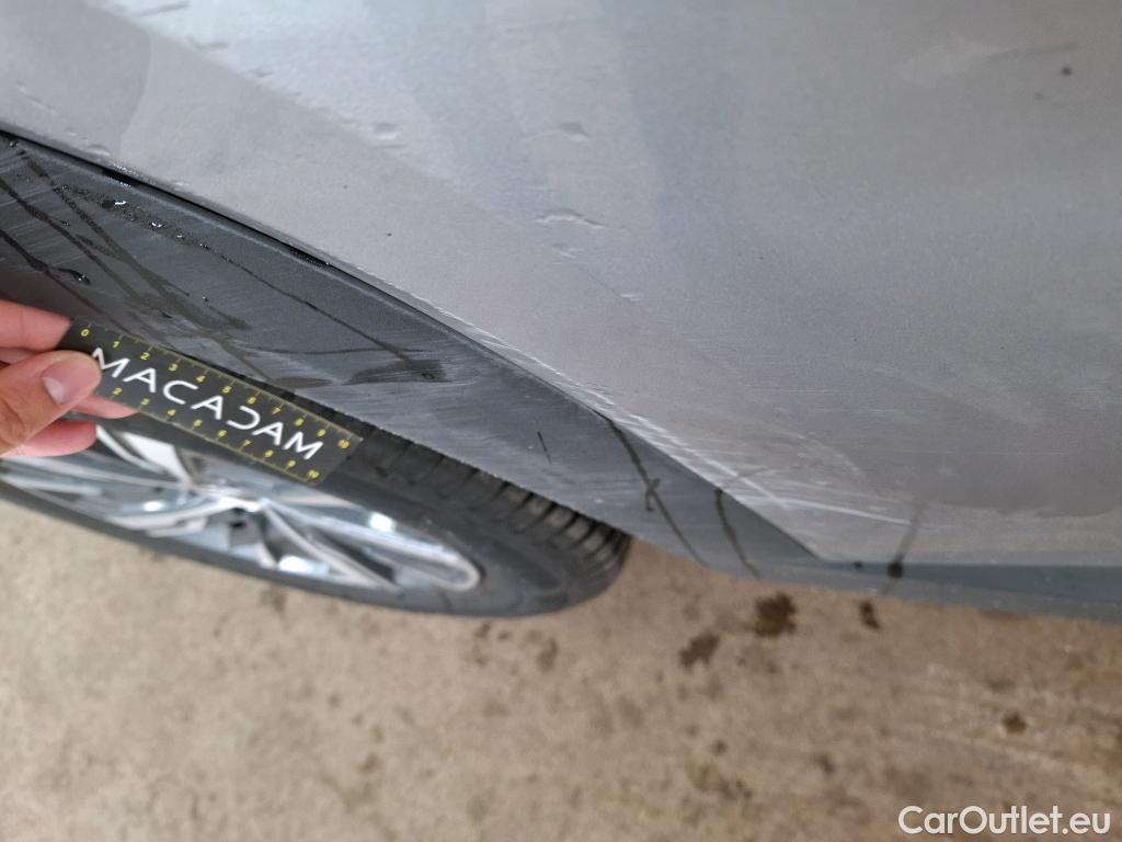  Hyundai  Tucson  Business Hybrid 2WD 1.6 T-GDI 230CV BVA6 E6d #18