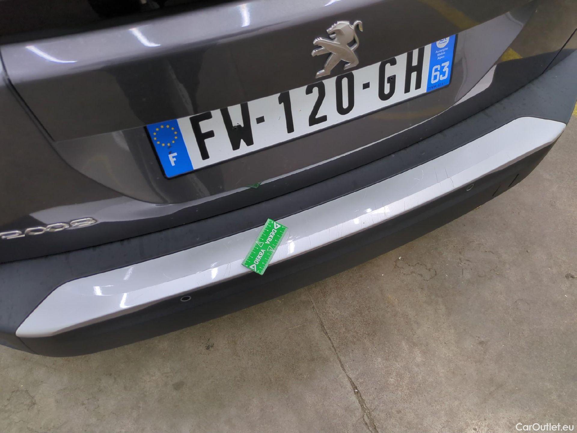  Peugeot  2008  Allure Business 1.5 HDi 130CV BVA8 E6d #62