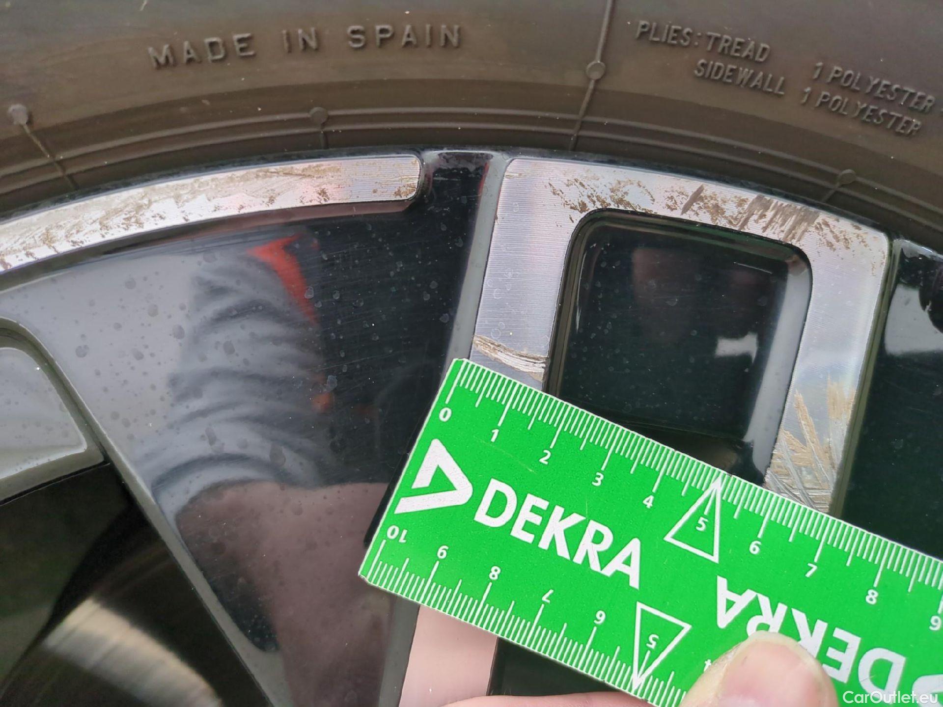  Mercedes  GLA MERCEDES-BENZ  / 2020 / 5P / SUV 2.0  200 D BUSINESS LINE DCT #16