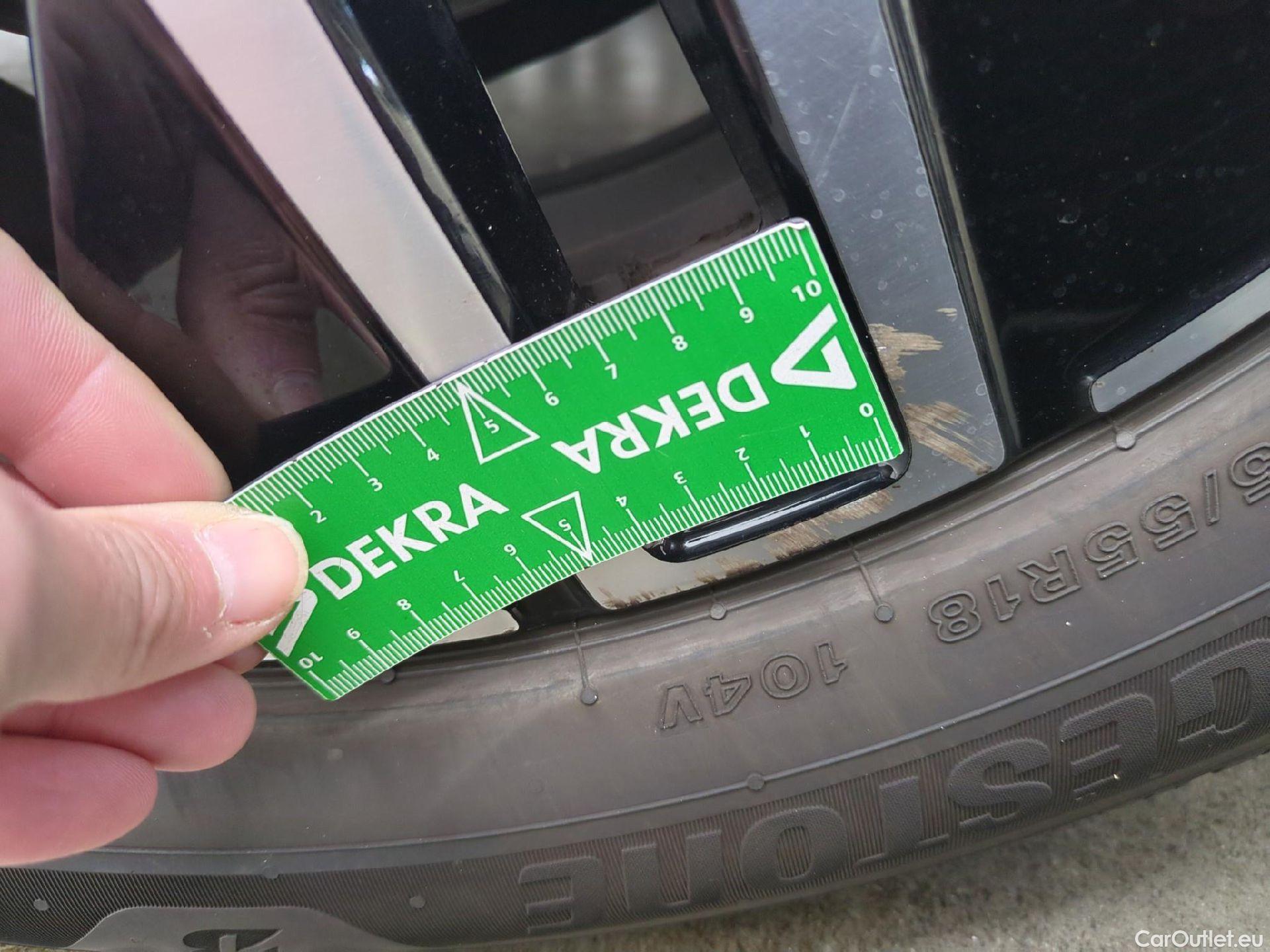  Mercedes  GLA MERCEDES-BENZ  / 2020 / 5P / SUV 2.0  200 D BUSINESS LINE DCT #19