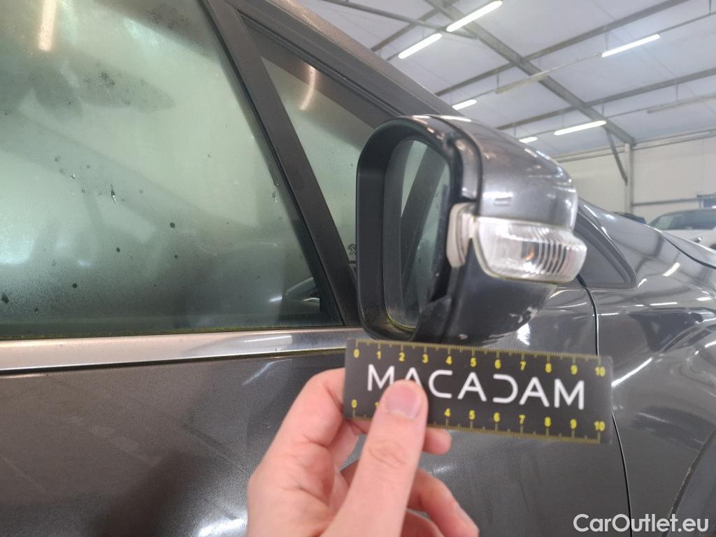  Peugeot  2008  Allure Business 1.5 HDi 120CV BVA6 E6dT #1