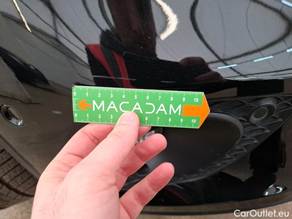  Mercedes  GLB MERCEDES-BENZ  / 2019 / 5P / SUV  200 d Business Line #23