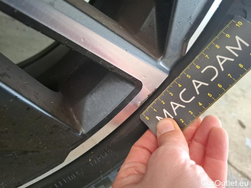  Nissan  Qashqai NISSAN  / 2021 / 5P / Crossover 1.3 MHEV 158ch Xtronic N-Style(SP) #8