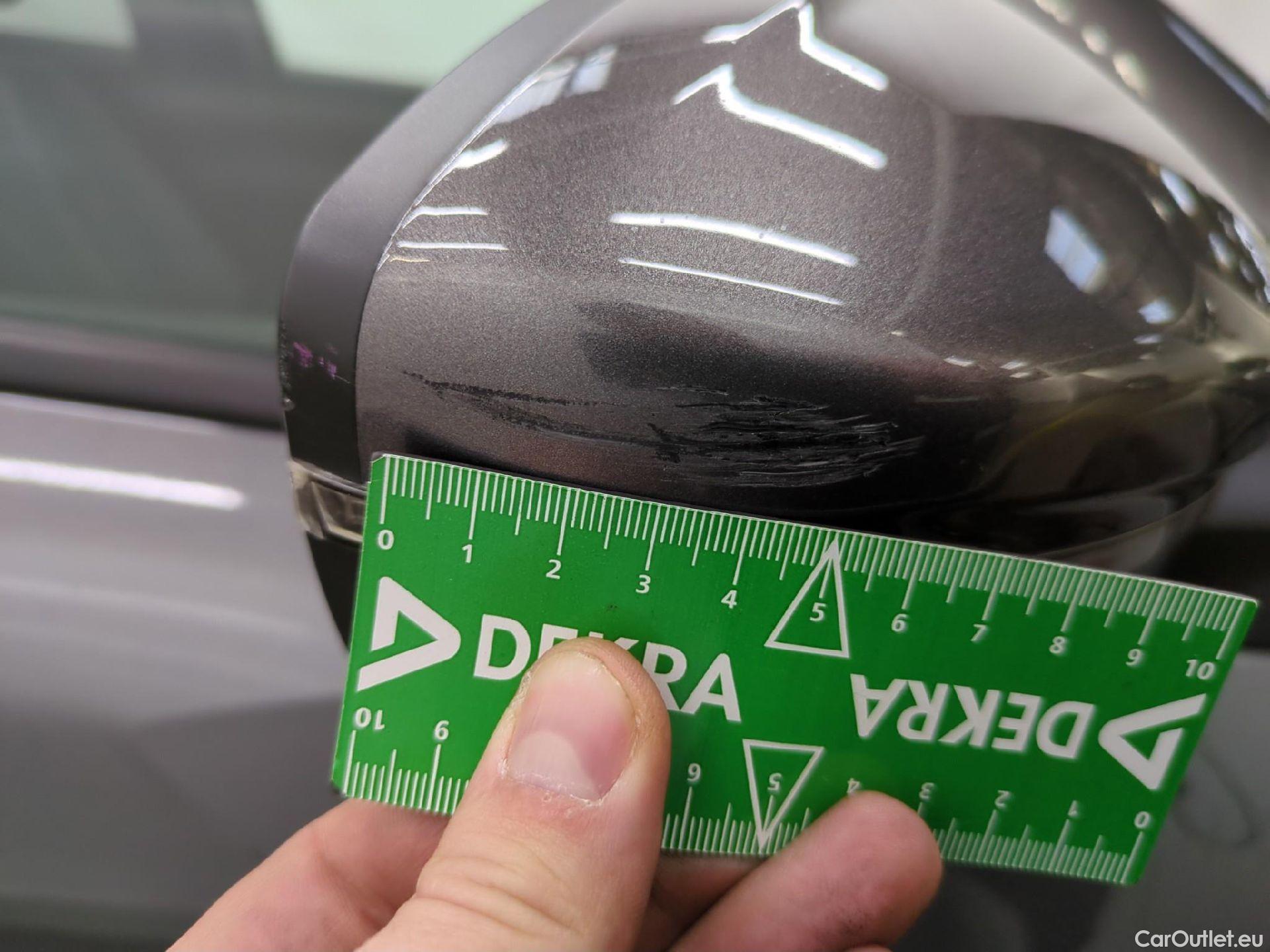  Peugeot  2008  Allure Business 1.5 HDi 130CV BVA8 E6d #38