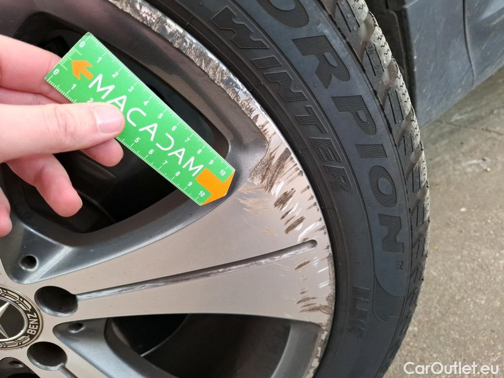  Mercedes  GLB MERCEDES-BENZ  / 2019 / 5P / SUV  200 d Business Line #45