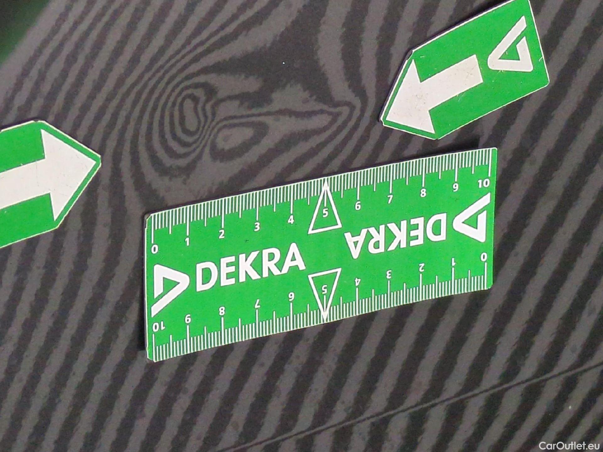  Peugeot  2008  Allure Business 1.5 HDi 130CV BVA8 E6d #37