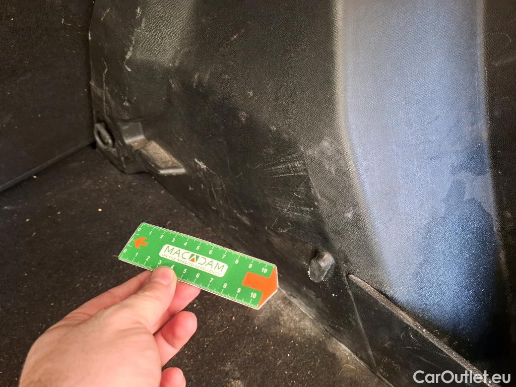  Peugeot  2008  Active Business 1.5 HDi 110CV BVM6 E6d #45