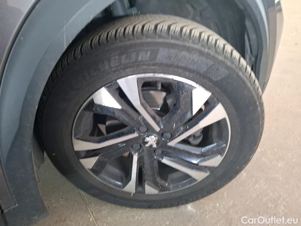  Peugeot  2008  Allure Business 1.5 HDi 130CV BVA8 E6d #20