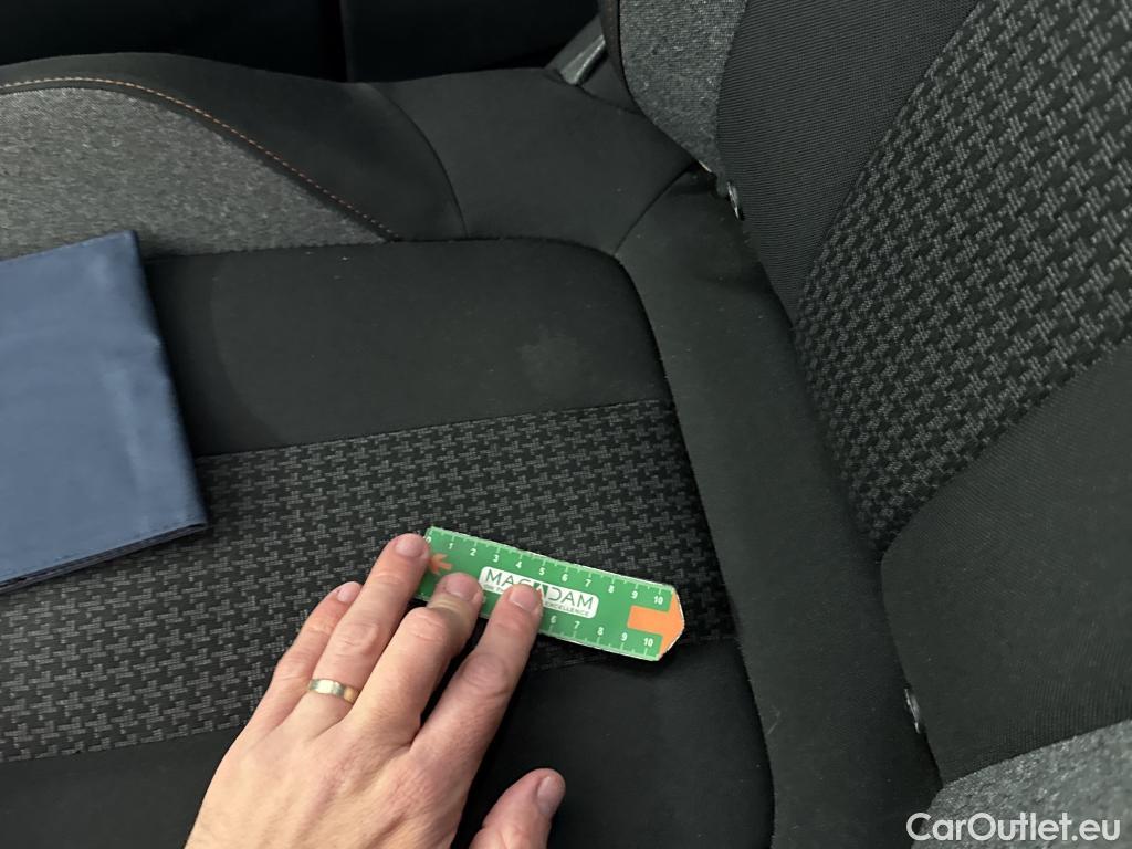  Peugeot  3008  Active Business 1.5 HDi 130CV BVA8 E6d #12