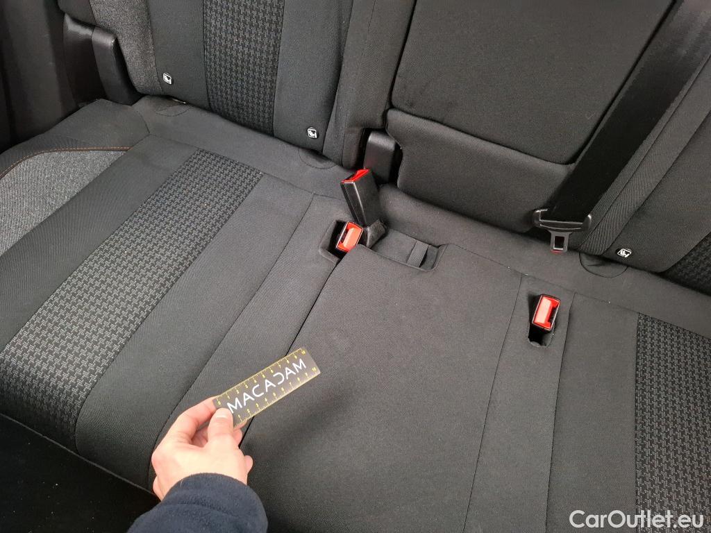  Peugeot  3008  Active Business 1.5 HDi 130CV BVA8 E6d #68