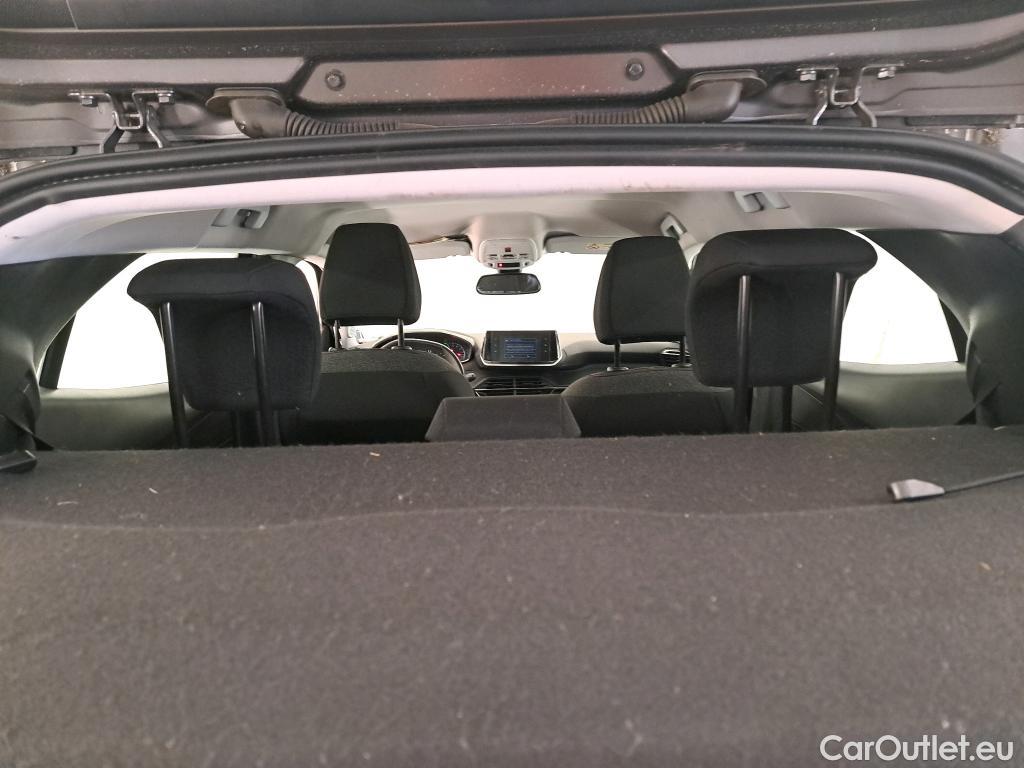  Peugeot  2008  Active Business 1.5 HDi 100CV BVM6 E6d #31