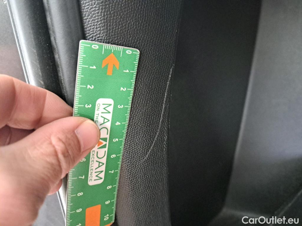  Peugeot  2008  Active Business 1.5 HDi 100CV BVM6 E6d #25