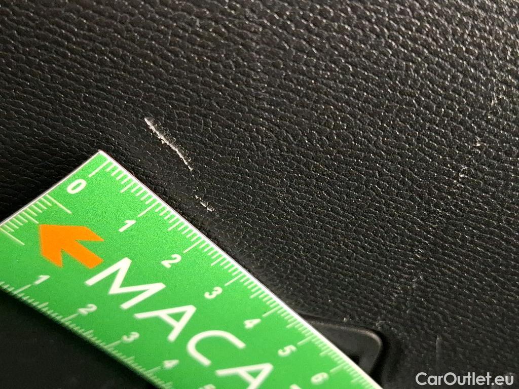  Peugeot  2008  Allure 1.5 HDi 130CV BVA8 E6d #14