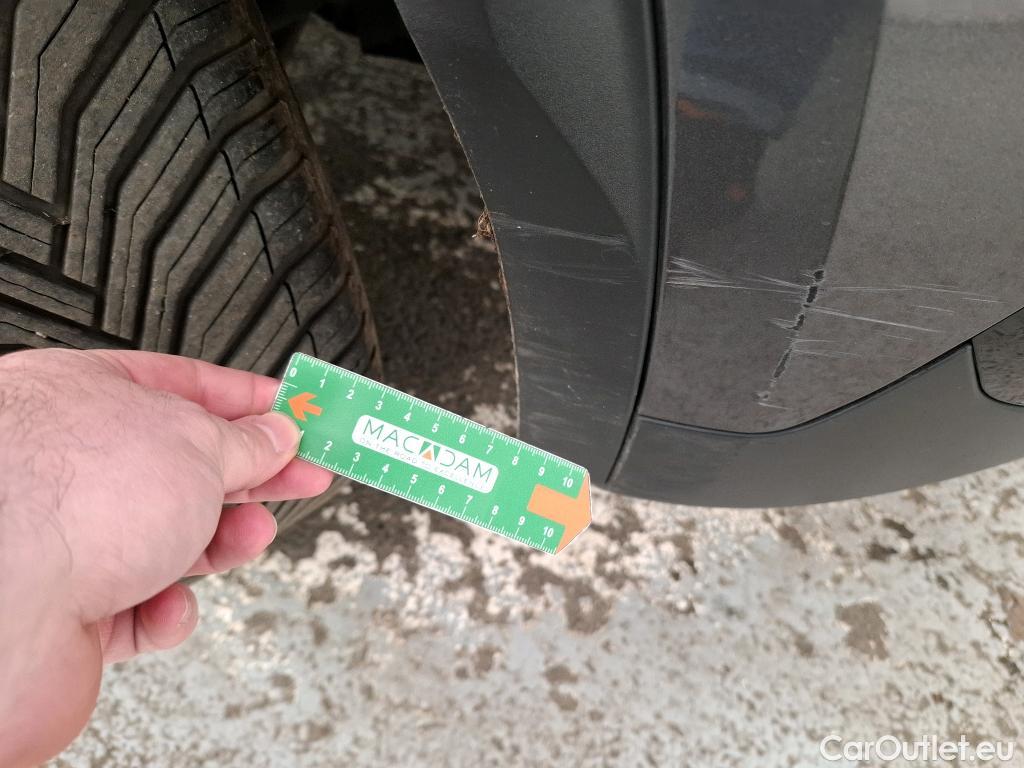  Peugeot  2008  Active Business 1.5 HDi 110CV BVM6 E6d #71