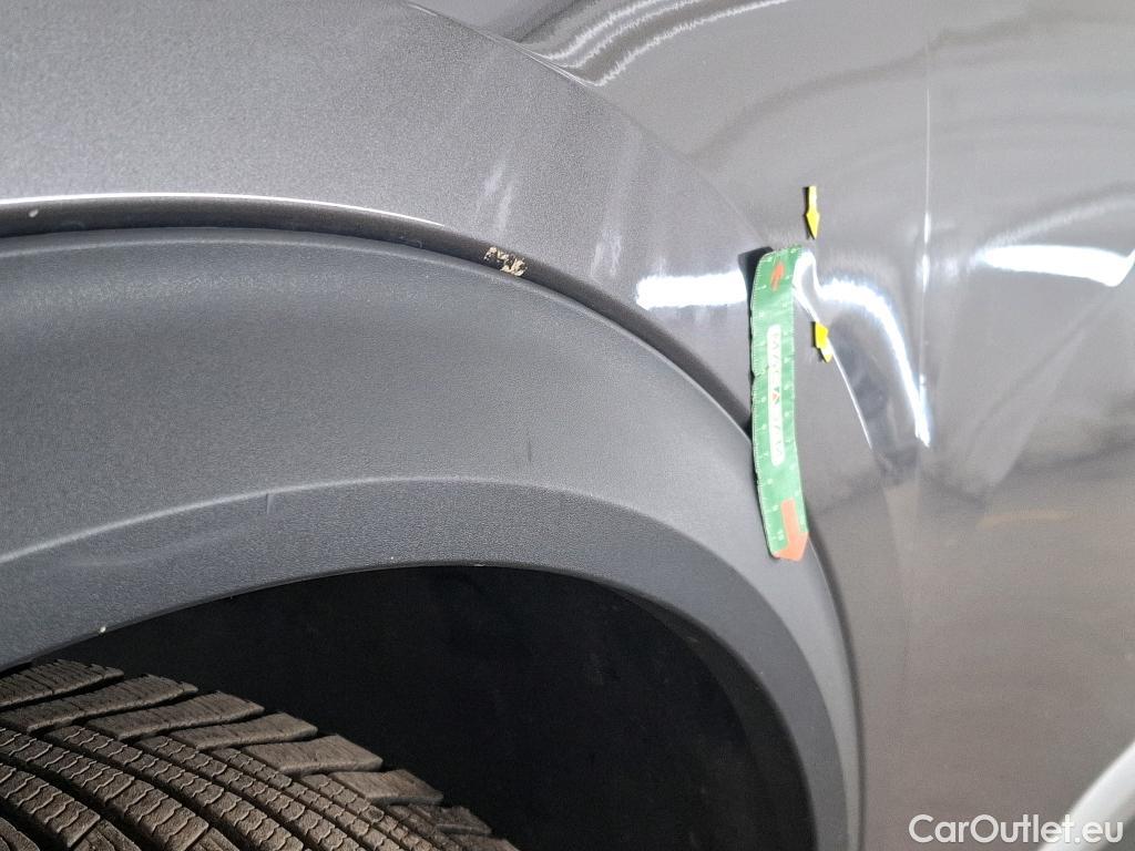  Peugeot  2008  Allure Business 1.5 HDi 130CV BVA8 E6d #32