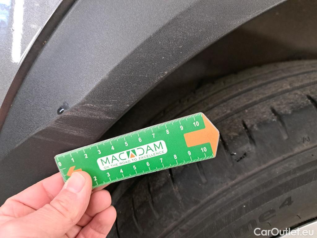  Peugeot  2008  Active Business 1.5 HDi 100CV BVM6 E6d #48