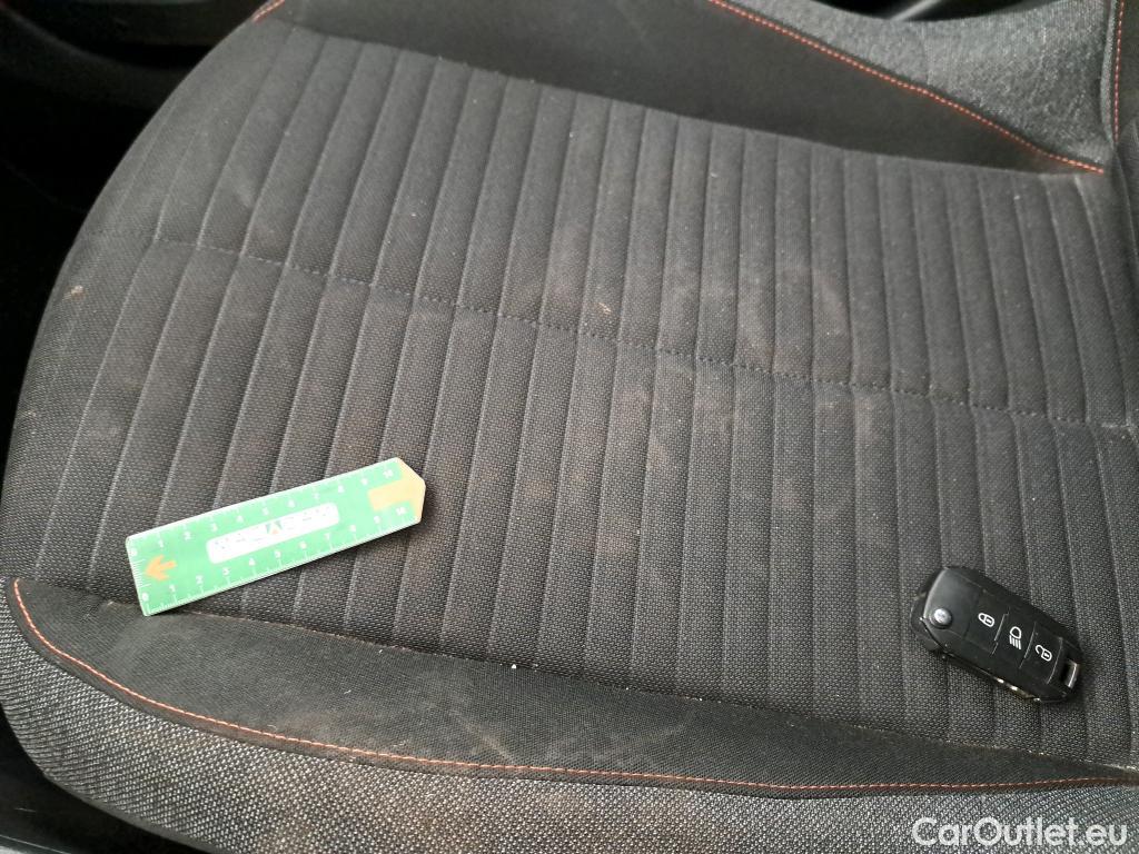  Peugeot  2008  Active Business 1.5 HDi 100CV BVM6 E6d #28