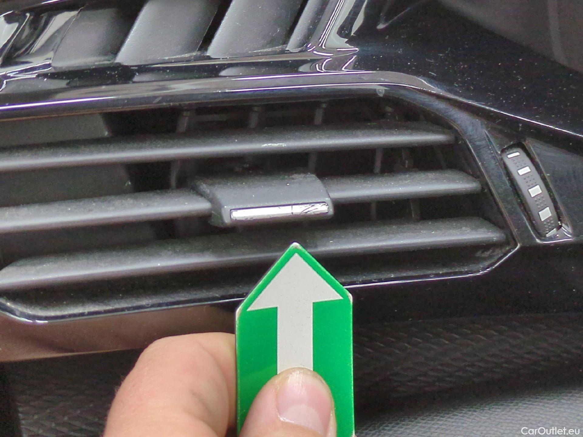  Peugeot  308  SW Active Pack 1.5 HDi 130CV BVM6 E6d #1