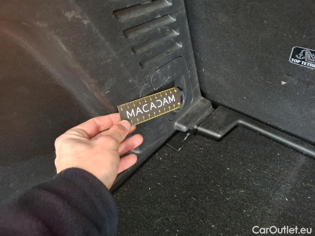  Peugeot  3008  Active Business 1.5 HDi 130CV BVA8 E6d #80