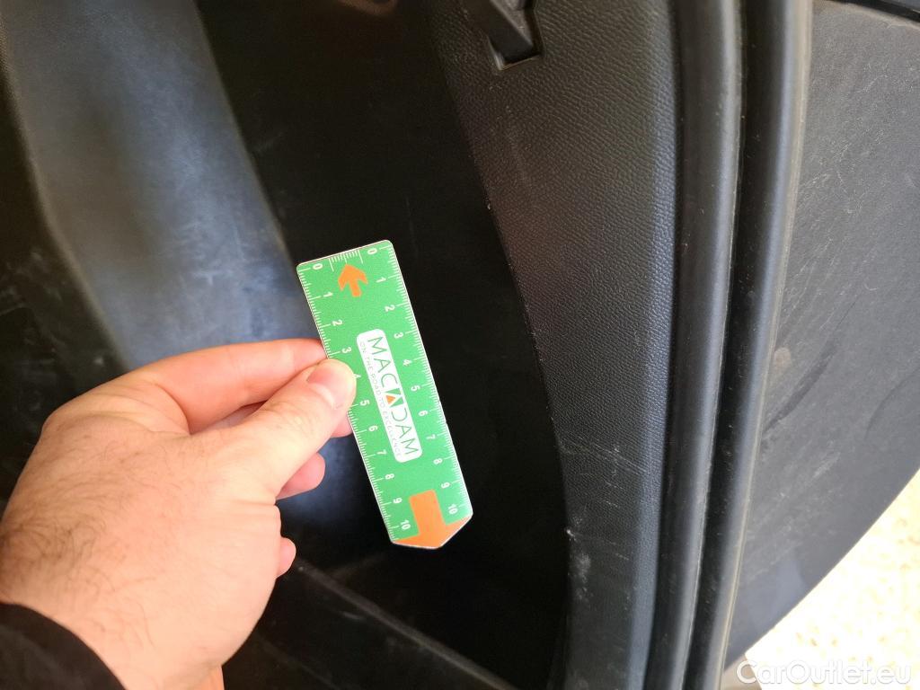  Peugeot  2008  Active Business 1.5 HDi 110CV BVM6 E6d #43