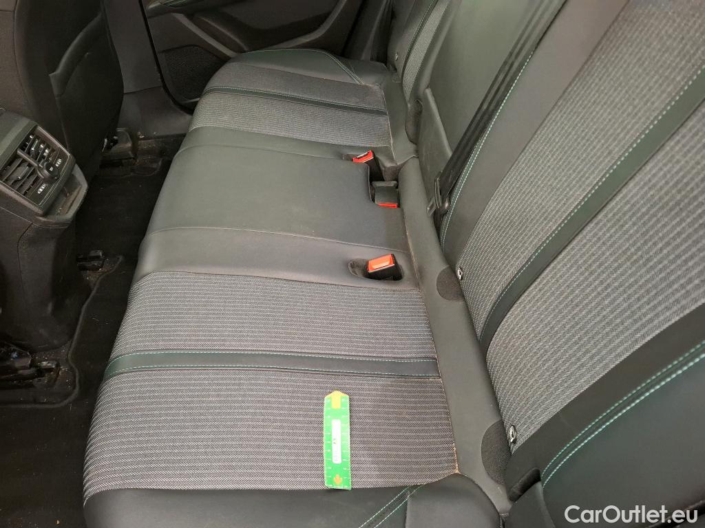  Peugeot  3008  Allure 1.5 HDi 130CV BVA8 E6d #24