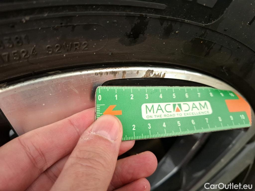  Peugeot  3008  Allure 1.5 HDi 130CV BVA8 E6d #20