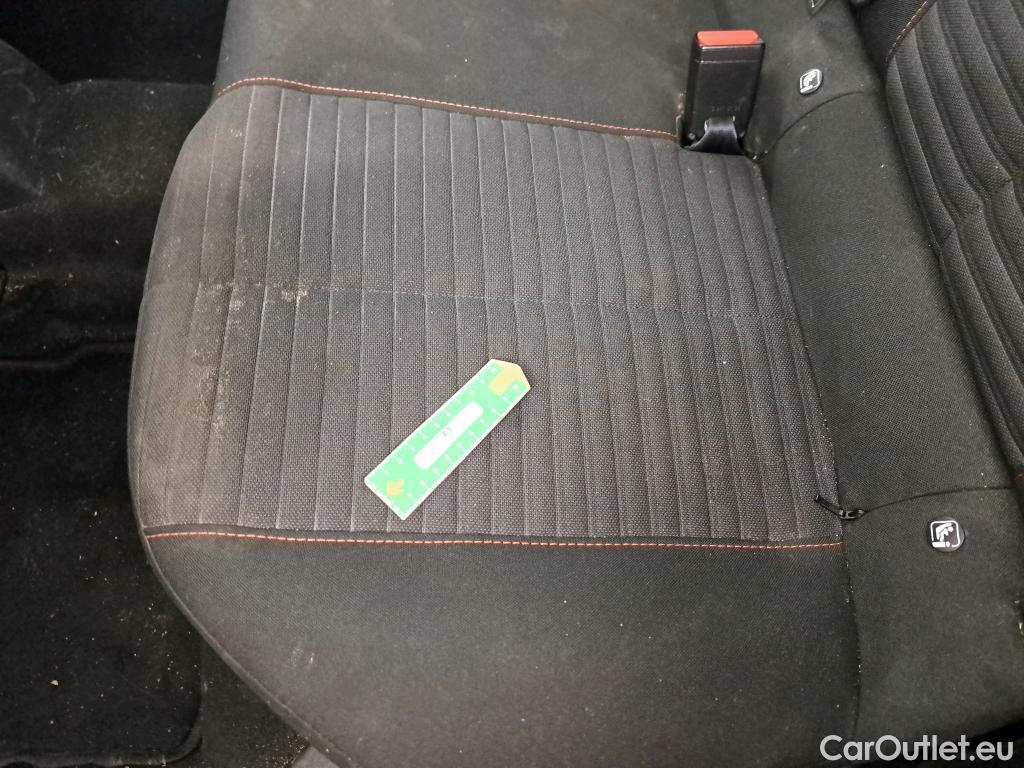  Peugeot  2008  Active Business 1.5 HDi 100CV BVM6 E6d #30