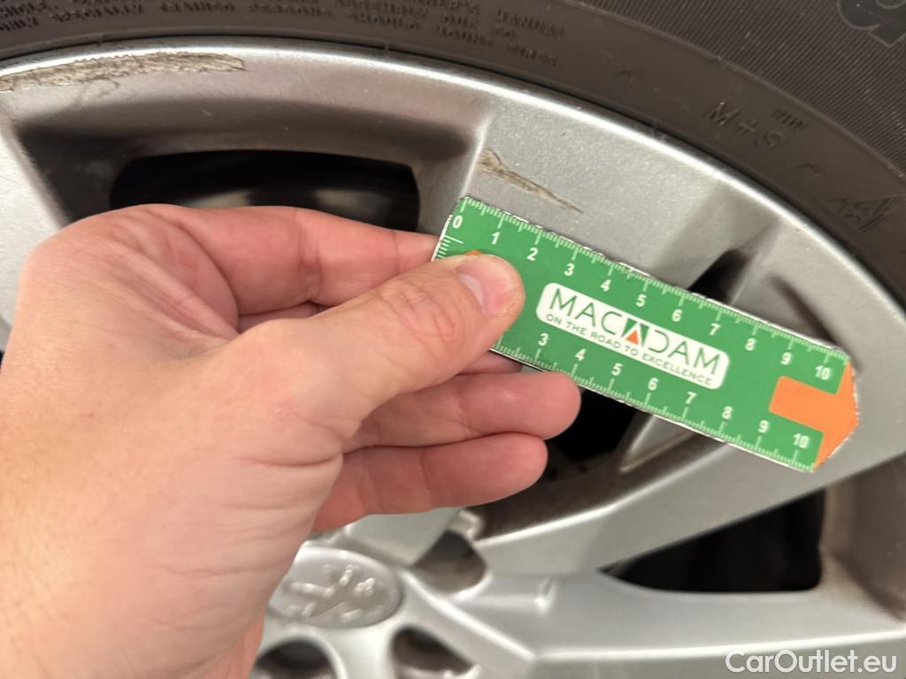  Peugeot  3008  Active Business 1.5 HDi 130CV BVA8 E6d #16