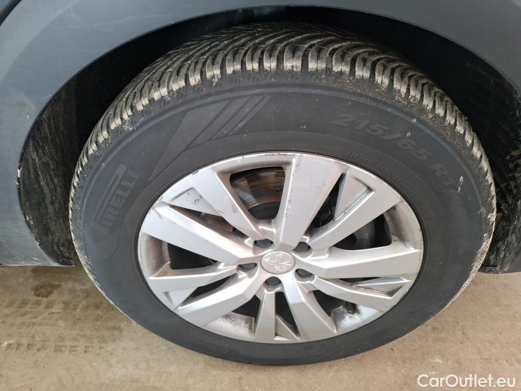  Peugeot  3008  Active Business 1.5 HDi 130CV BVA8 E6d #26