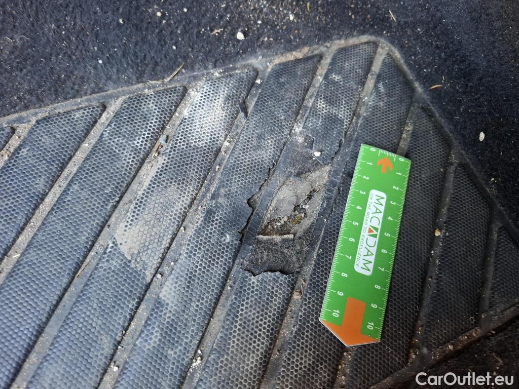  Peugeot  3008  Active Business 1.5 HDi 130CV BVA8 E6d #54