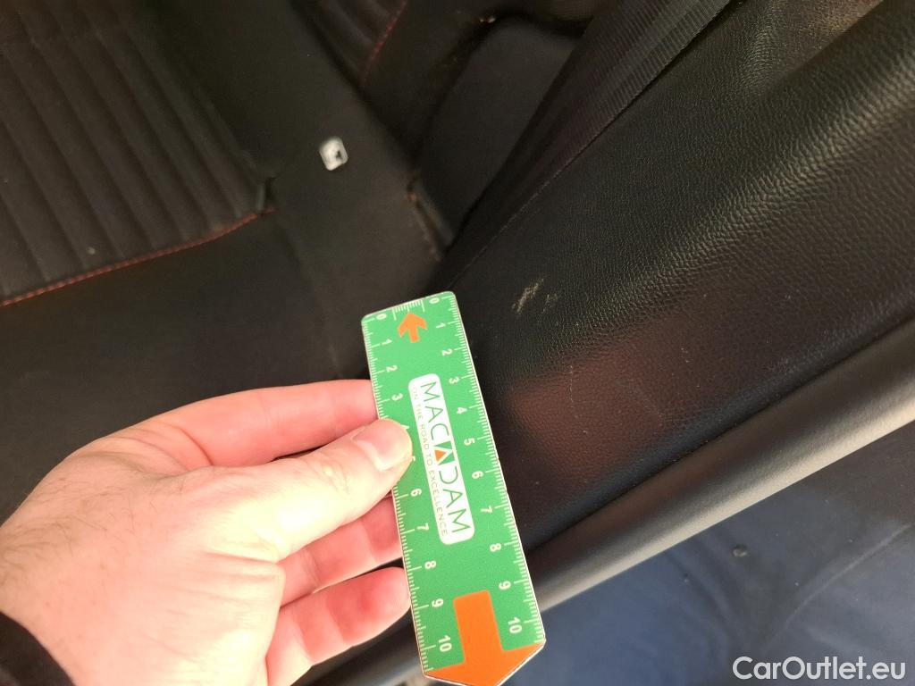  Peugeot  2008  Active Business 1.5 HDi 110CV BVM6 E6d #51