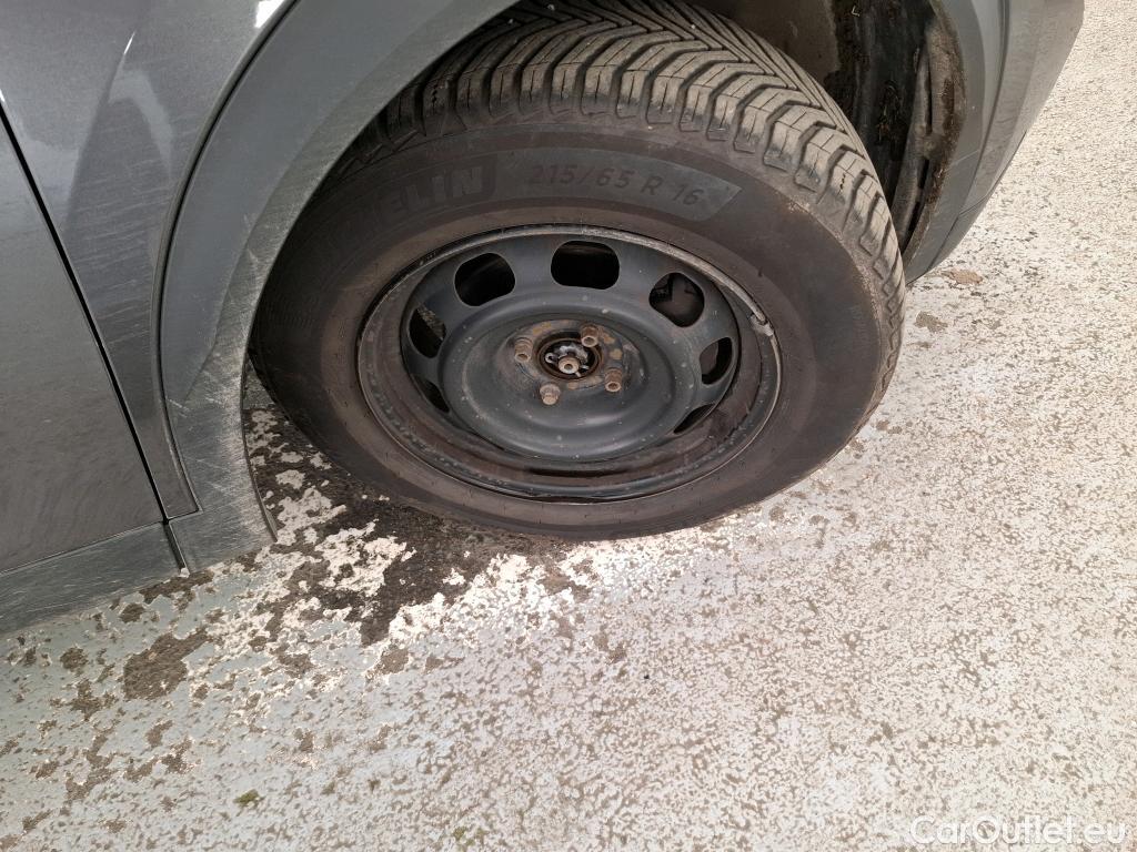  Peugeot  2008  Active Business 1.5 HDi 110CV BVM6 E6d #54