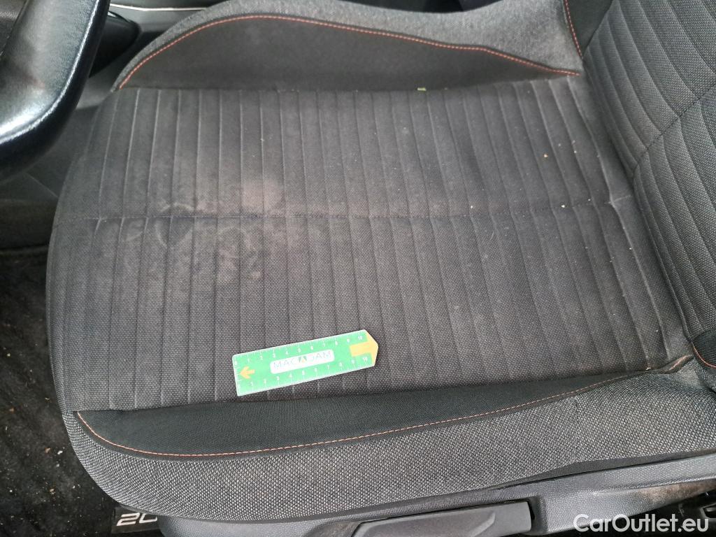  Peugeot  2008  Active Business 1.5 HDi 100CV BVM6 E6d #29