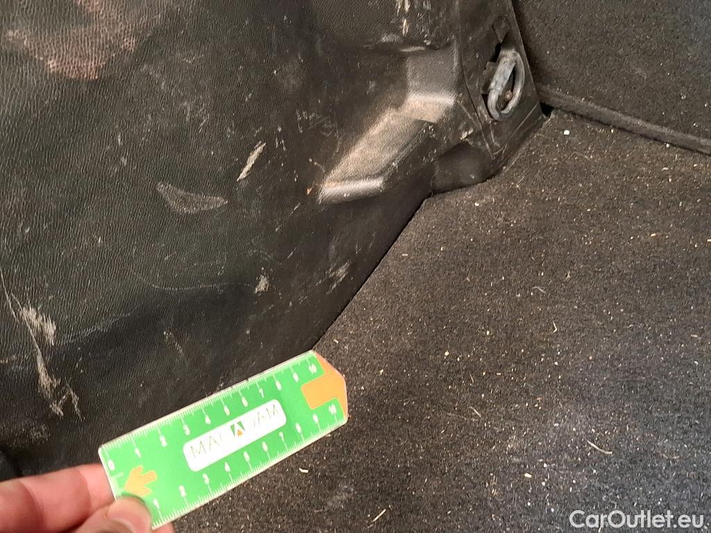  Peugeot  2008  Active Business 1.5 HDi 110CV BVM6 E6d #49