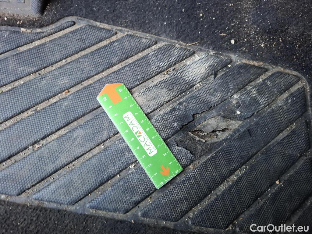  Peugeot  3008  Active Business 1.5 HDi 130CV BVA8 E6d #56