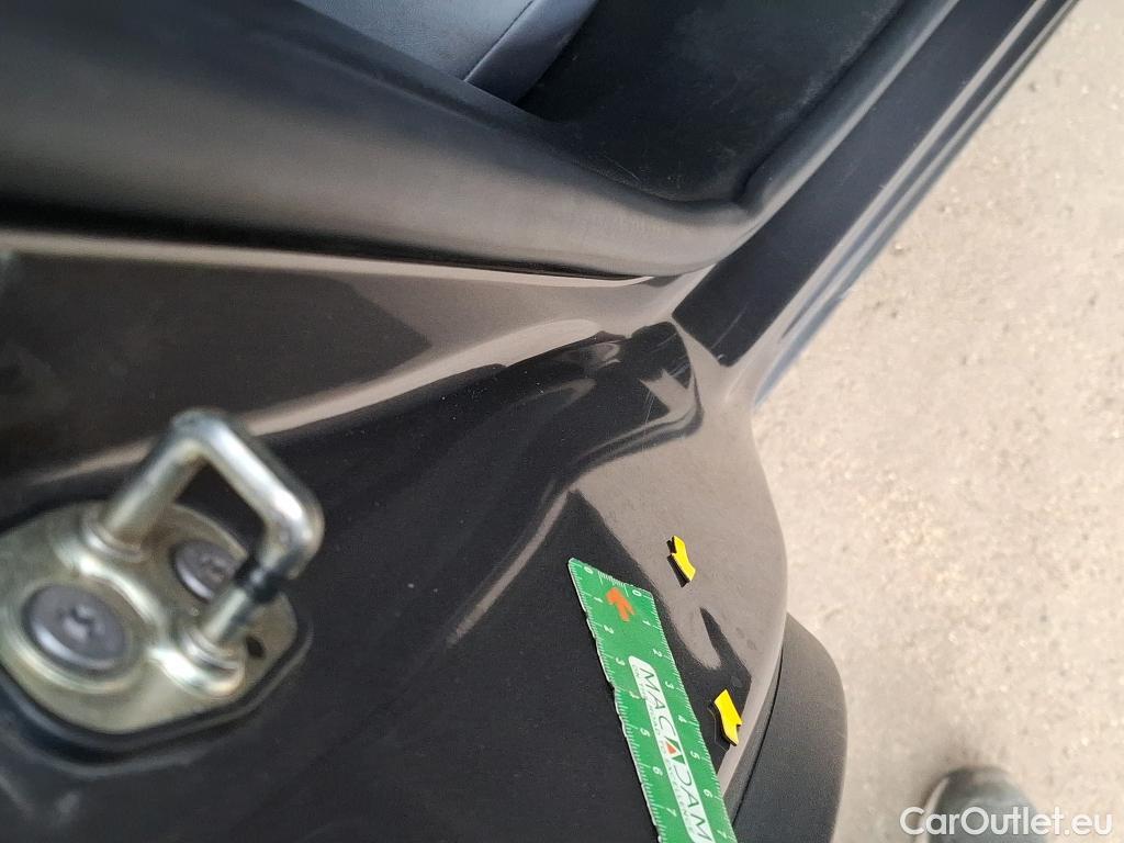  Peugeot  2008  Allure Business 1.5 HDi 130CV BVA8 E6d #29