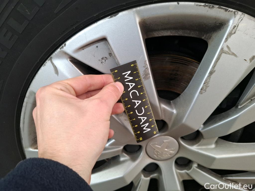  Peugeot  3008  Active Business 1.5 HDi 130CV BVA8 E6d #29