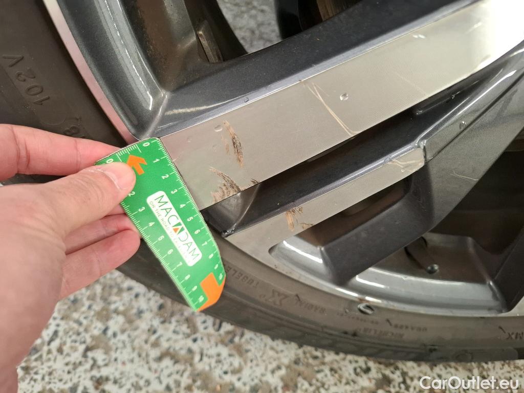  Peugeot  3008  Allure 1.5 HDi 130CV BVA8 E6d #21