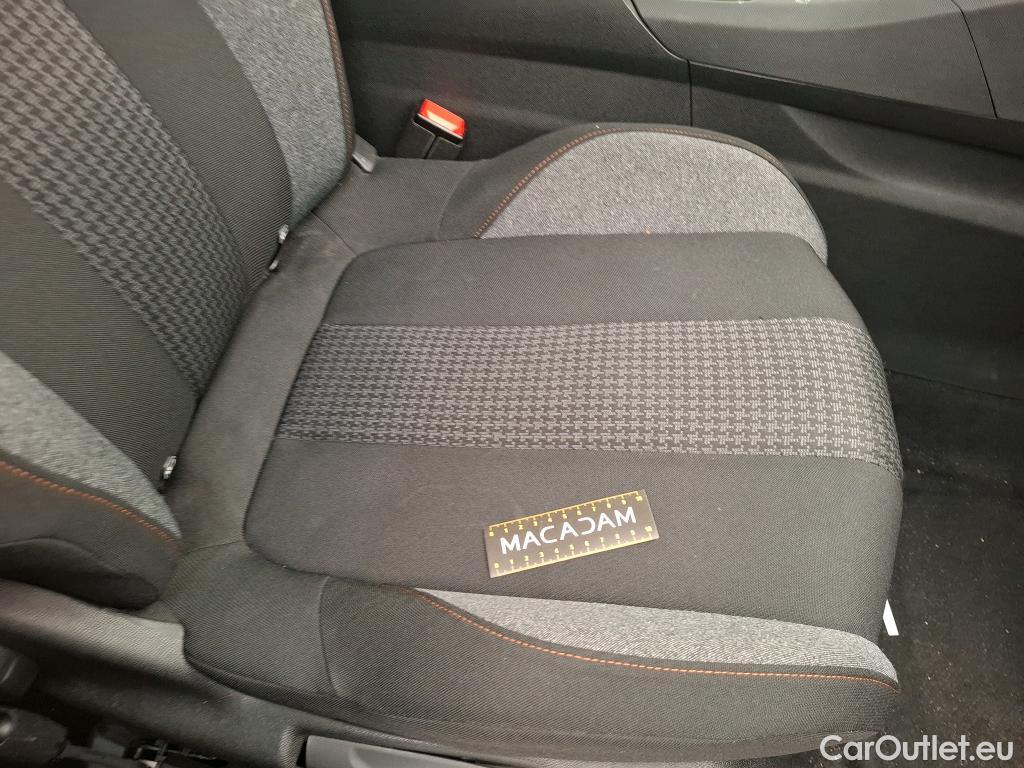  Peugeot  3008  Active Business 1.5 HDi 130CV BVA8 E6d #64