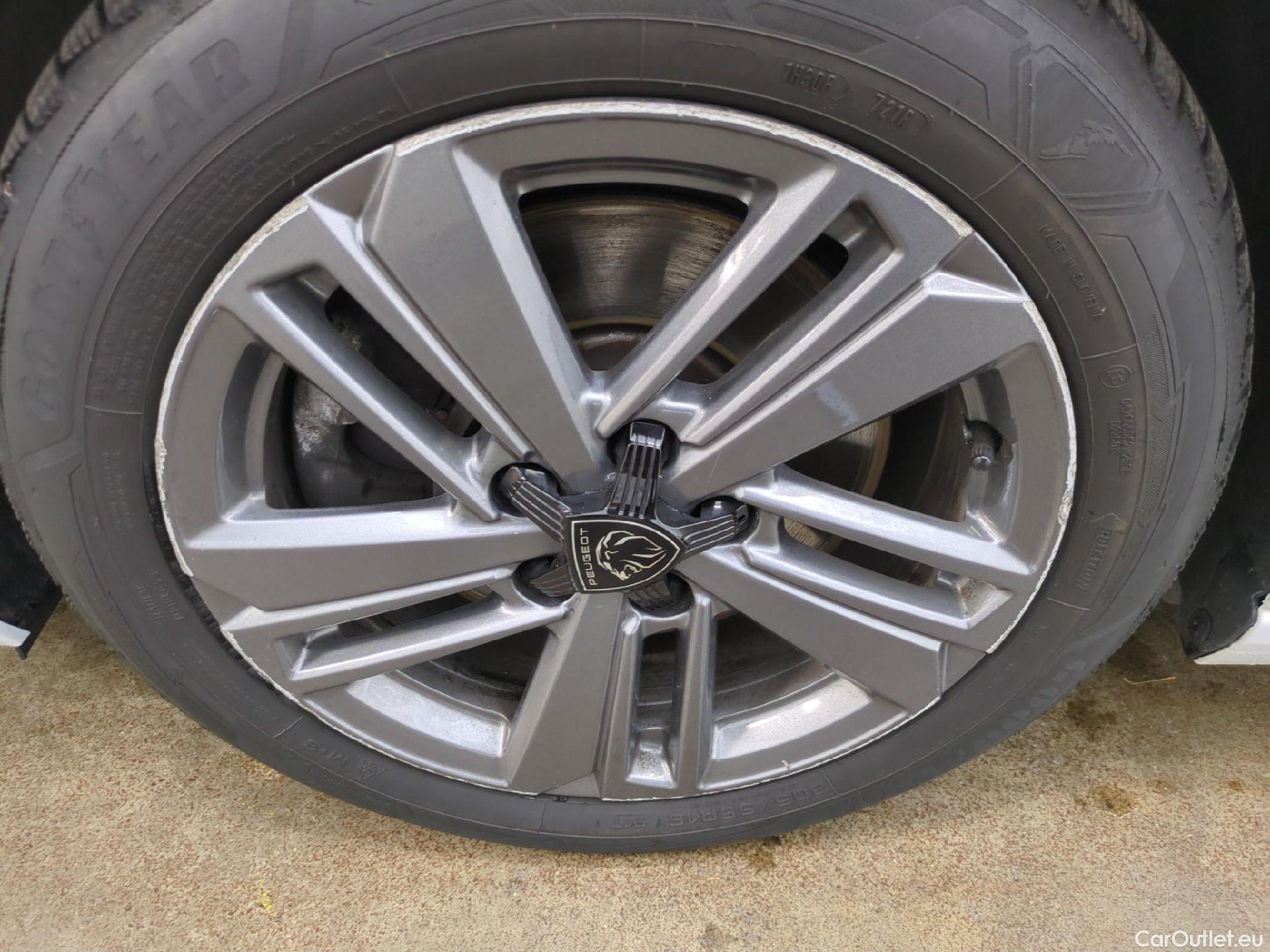  Peugeot  308  SW Active Pack 1.5 HDi 130CV BVM6 E6d #16