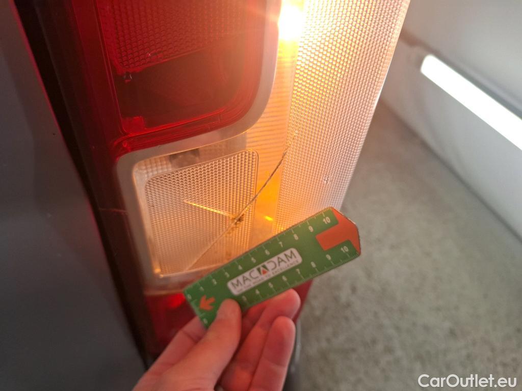  Peugeot  Boxer PEUGEOT  4p VCA 2.0 BLUEHDI 110 S&S 330 L1H1 ACCESS combi #4